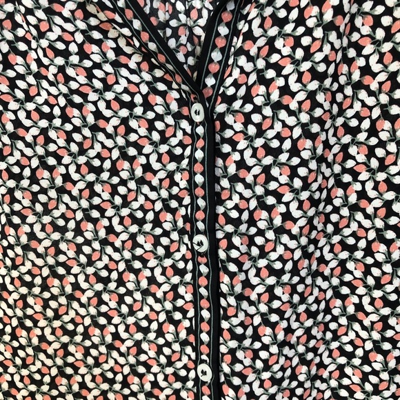 Max Studio Floral Blouse - Picture 4 of 5